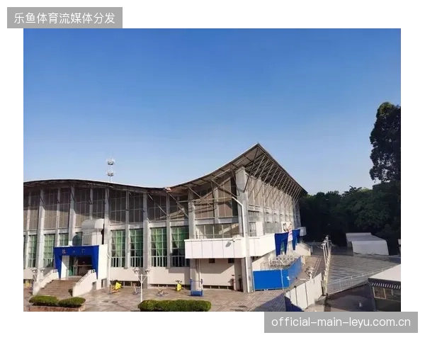 深圳湾体育中心医疗动线设计折射出旧式场馆运营逻辑